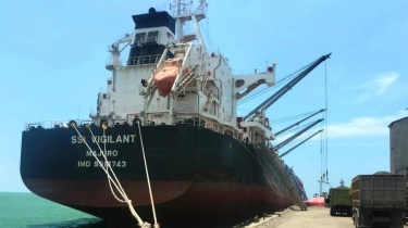 RI Ekspor Ribuan Ton Klinker ke Afrika