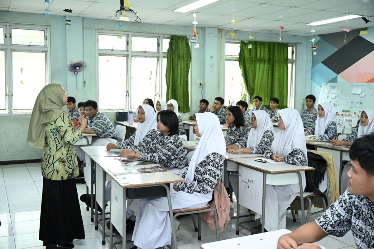 Guru Diminta Sabar, Petugas Difasilitasi