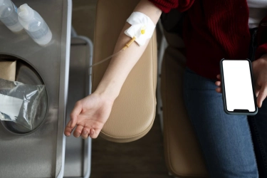 Mengenal Apa Itu IV Drip? Dokter Jelaskan Bagaimana Cara Kerjanya di Tubuh