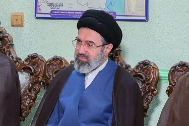 Mojtaba Khamenei Disebut Luka Parah di Wajah-Kaki, Masih Ikut Rapat