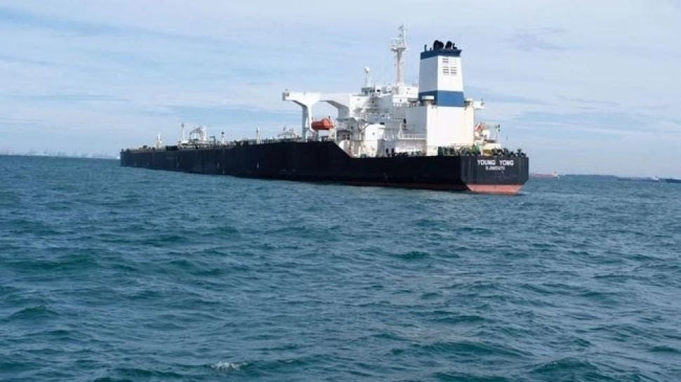 Kapal Tanker China Gagal Tembus Blokade AS di Teluk Persia