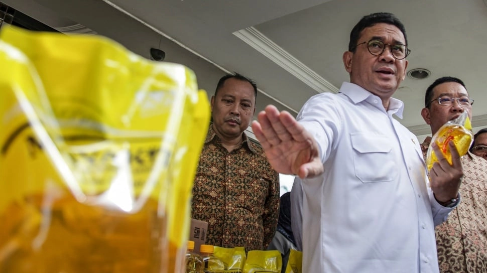 Mendag: Harga Minyak Goreng Naik Akibat Mahalnya Plastik