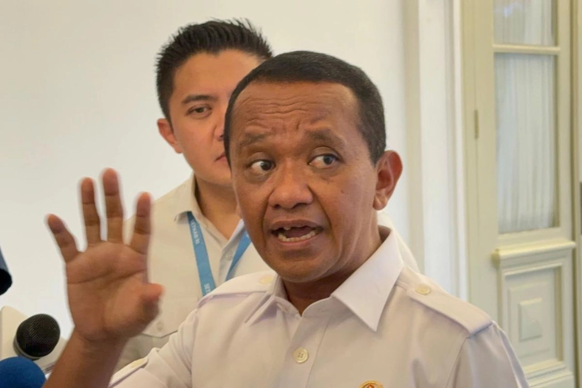 Kepastian dari Bahlil: Stok Energi Aman, Harga BBM Subsidi Tidak Naik