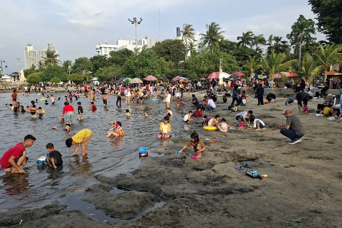 Liburan Hemat ke Ancol: Masuk Cuma Rp 120.000 per Mobil!