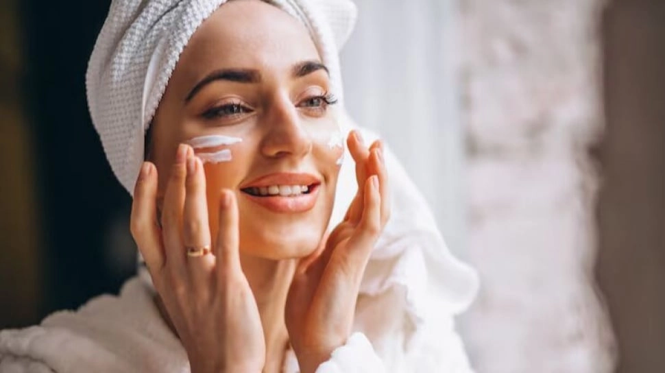 5 Rekomendasi Sunscreen Serum Terbaik, Tekstur Ringan Perlindungan Maksimal
