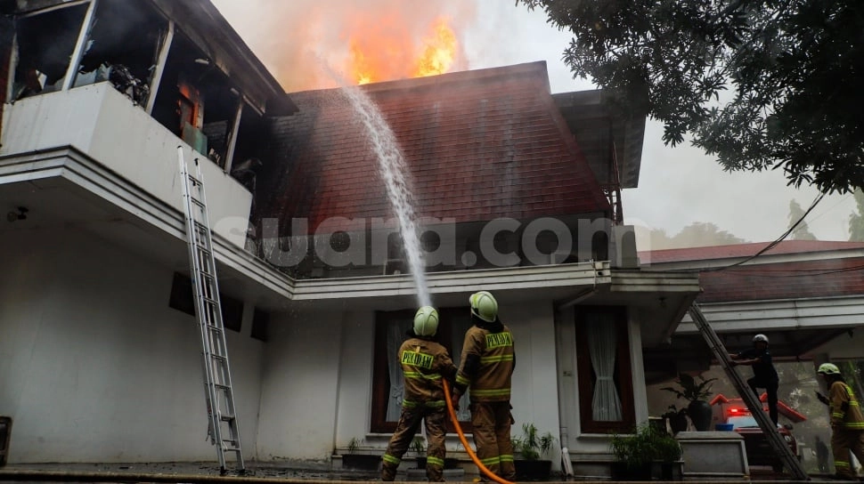 7 Tips Mencegah Kebakaran Rumah, Bisa Selamatkan Nyawa dan Harta