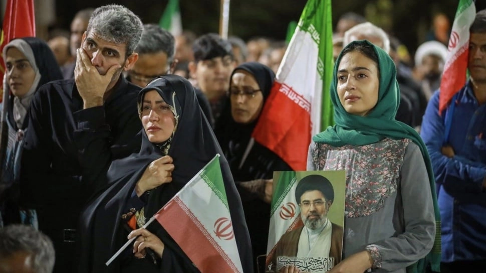 Rudal AS-Israel Tewaskan 3375 Warga Iran, 40 Persen Korban Tak Bisa Dikenali