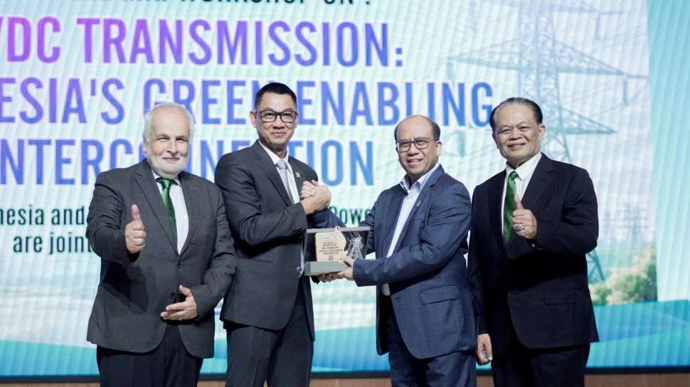 MKI dan CIGRE Bahas Teknologi HVDC untuk Interkoneksi Listrik Hijau
