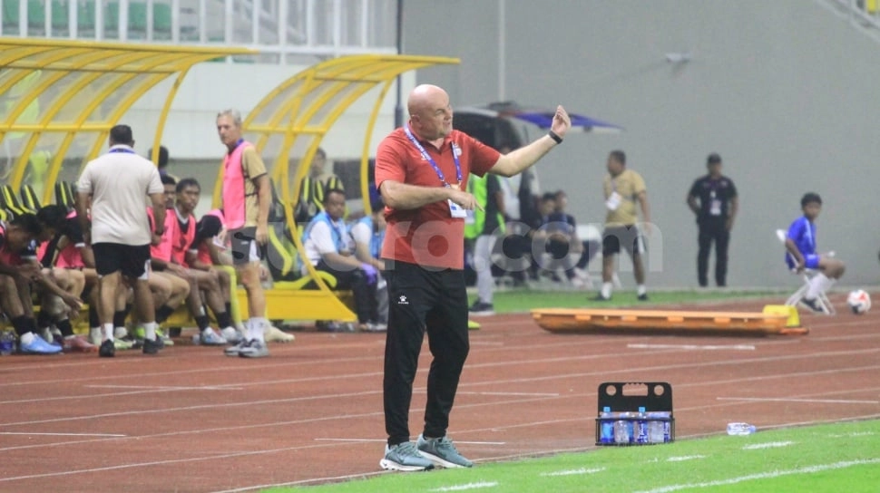 Persib Kebobolan 4 Gol dalam 2 Laga, Ini Kata Bojan Hodak