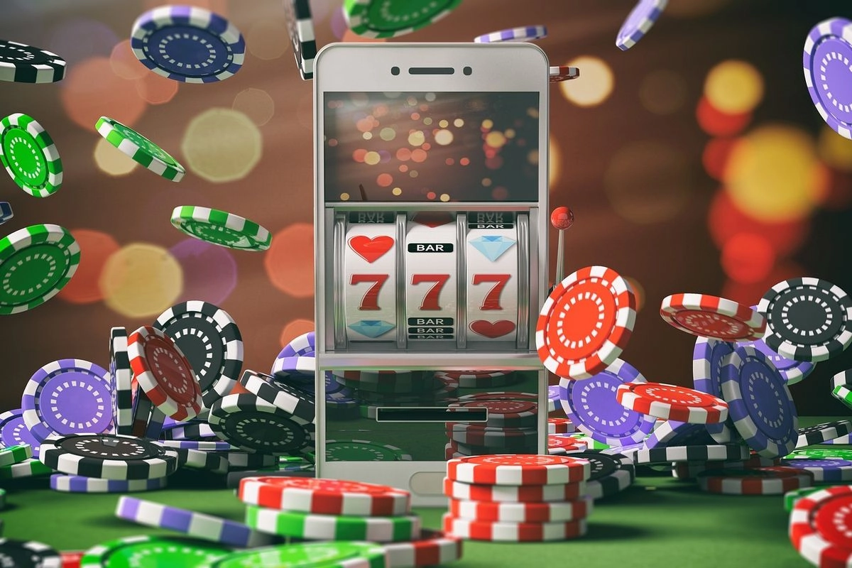 Menjerat Raksasa Digital dalam Lingkaran Setan Judi Online