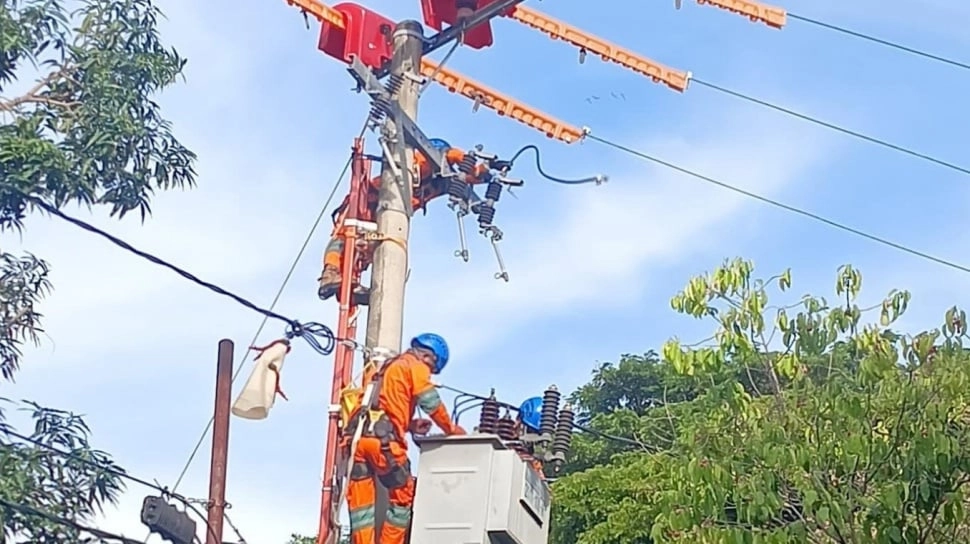 PLN Cari Biang Kerok Penyebab Mati Listrik Massal di Jakarta
