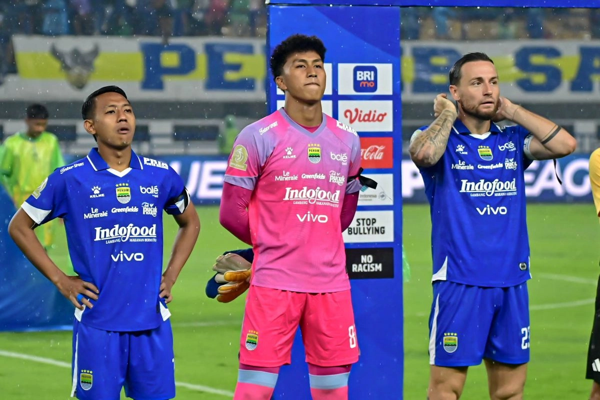 Daftar Line Up Persib Vs Arema FC, Maung Andalkan Kiper 19 Tahun