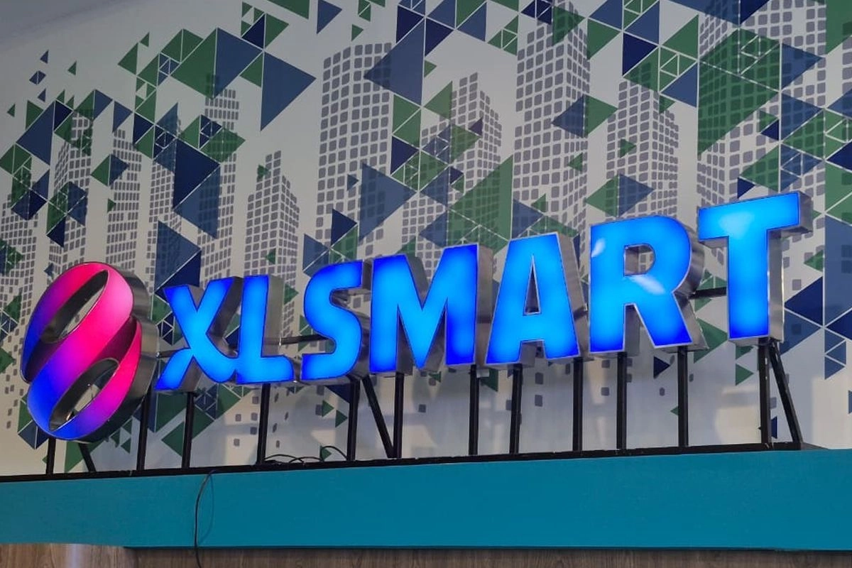 Setahun XLSMART, Pendapatan Tumbuh 23 Persen