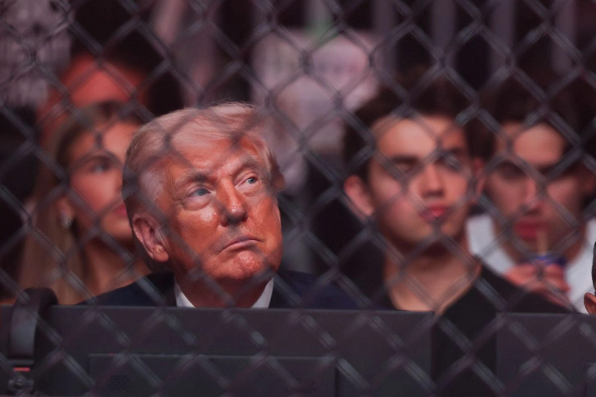 Tiga Ledakan Terdengar di Lokasi Jamuan Makan Malam yang Dihadairi Trump