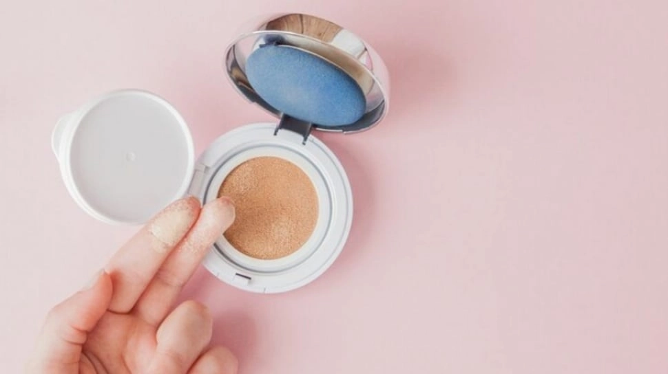 Cushion Dewy Finish untuk Kulit Apa? Intip 5 Rekomendasi Terbaiknya