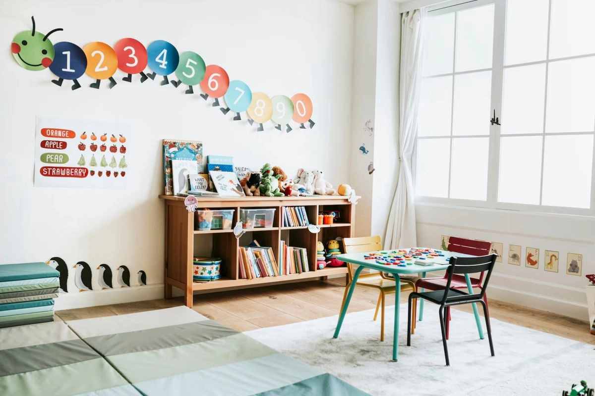 Tips Memilih Daycare yang Aman untuk Anak, Simak Saran Psikolog
