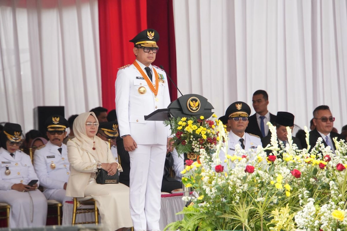 Wamendagri Minta Kepala Daerah Mampu Hadapi Tantangan Nasional dan Global