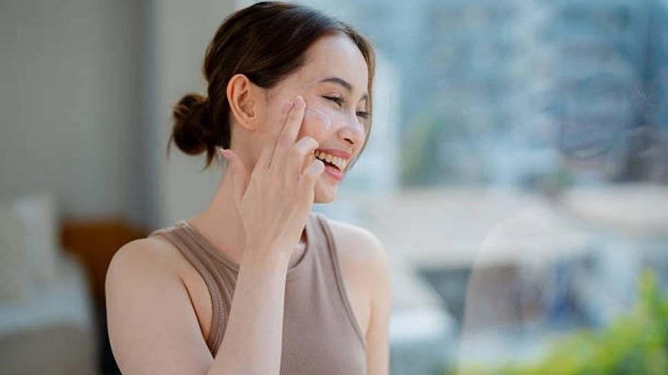4 Rekomendasi Sunscreen Tekstur Cream untuk Kulit Lembap dan Terlindungi