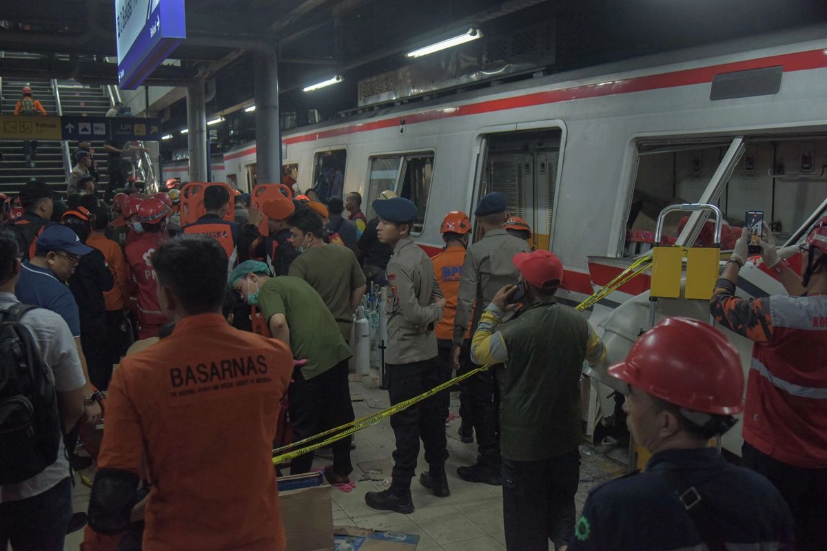 3 Perjalanan Kereta Daop 8 Surabaya Dibatalkan Imbas Kecelakaan Kereta Bekasi Timur