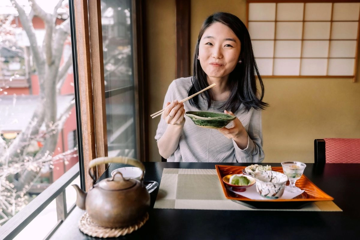 Diet Tak Harus Menyiksa, Menikmati Makanan Justru Bisa Bantu Turunkan Berat Badan