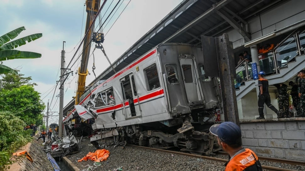 Danantara Bakal Evaluasi Total PT KAI Usai Insiden Kecelakaan Kereta Bekasi Timur