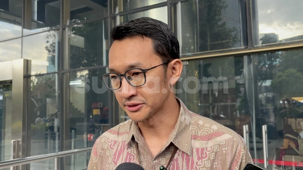 KPK Periksa Billy Beras Terkait Kasus Suap Proyek Jalur Kereta DJKA