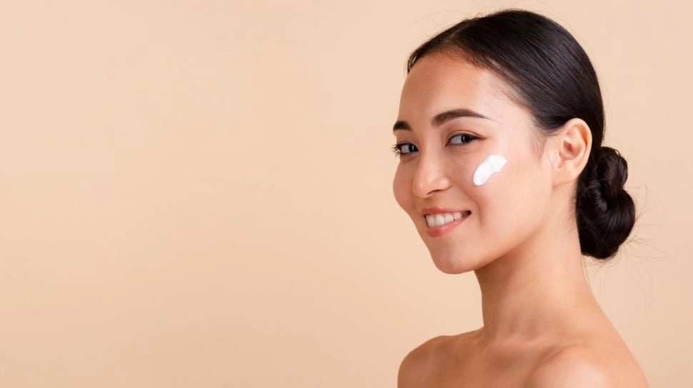 5 Sunscreen Mengandung Panthenol dan Ceramide untuk Perbaiki Skin Barrier