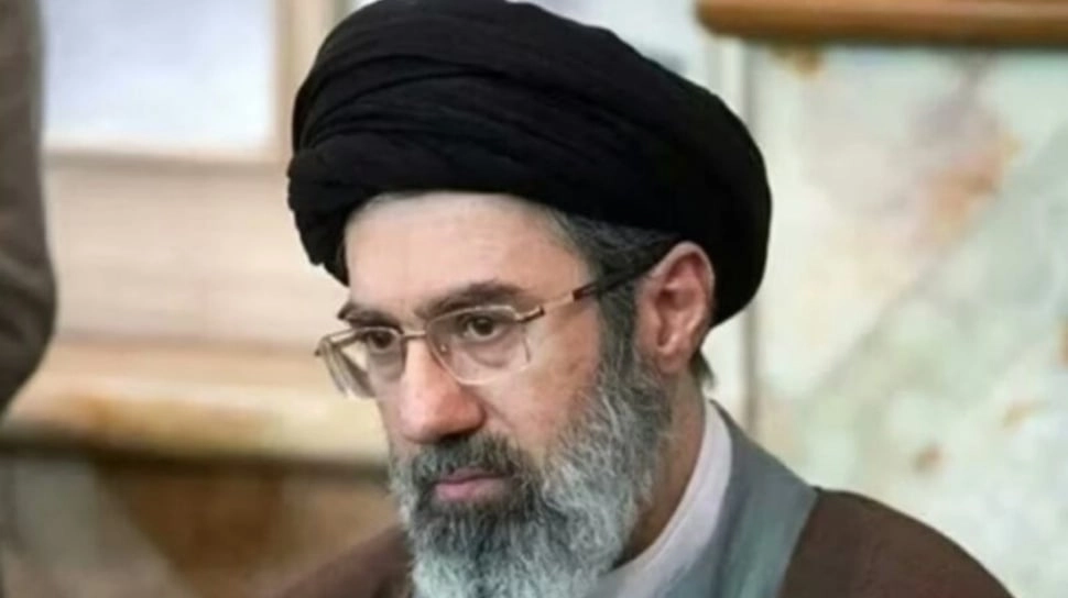 Mojtaba Khamenei Bersumpah Pertahankan Nuklir Iran