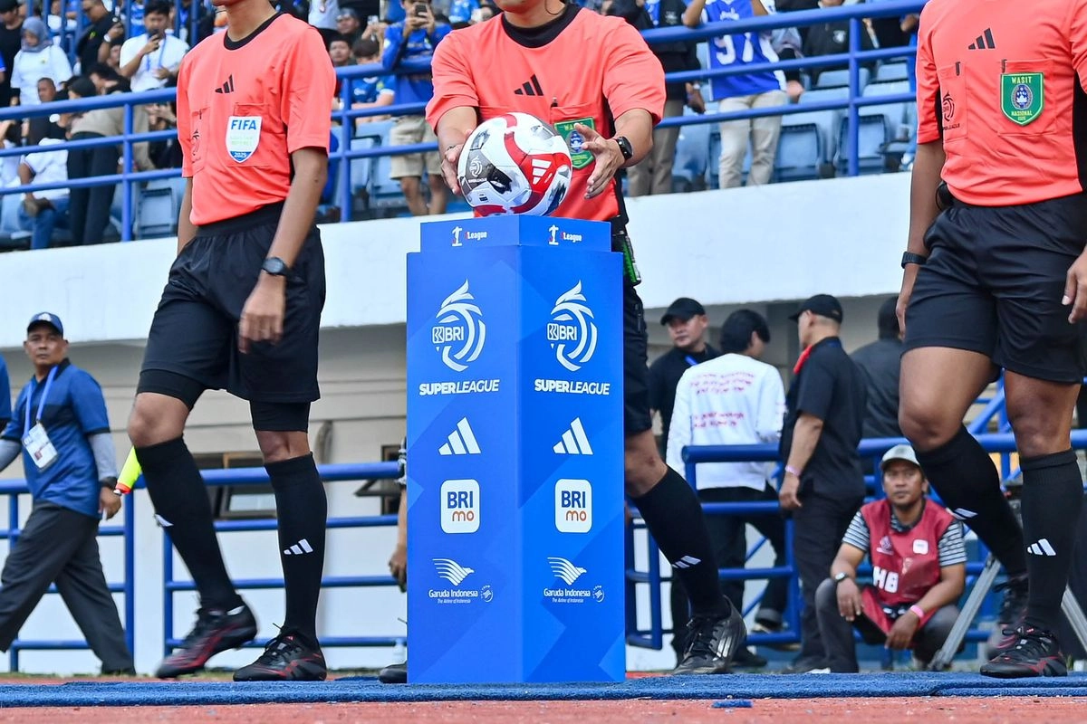 Duel Malut United Vs Persis Solo Tertunda karena Hujan dan Petir