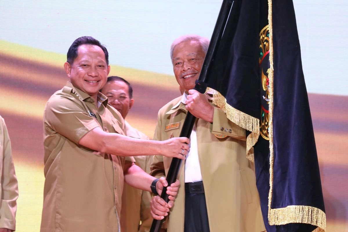 Hadiri Pengukuhan Dewan Perpukadesi, Mendagri Tito Soroti 3 Rambu Utama Penguatan Organisasi