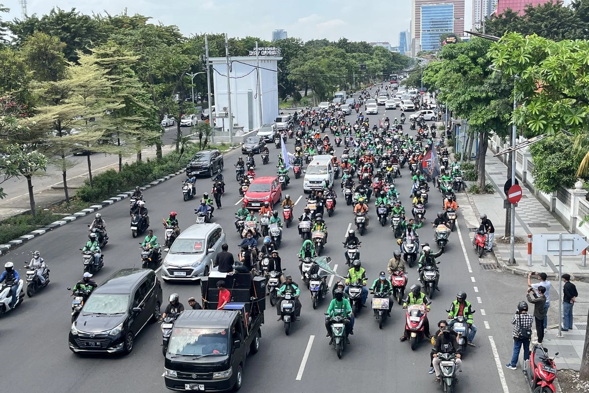 Intervensi Negara di Sistem Ojol: Pangkas Potongan ke 8 Persen dan Beli Saham Aplikator