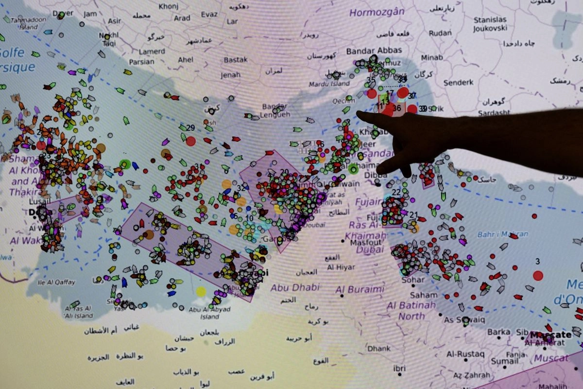 Iran Siap-siap Gempur Armada AS yang Kawal Kapal di Selat Hormuz