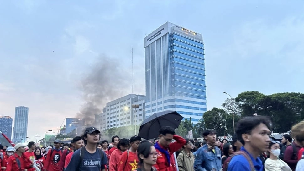ICW Soroti Bagi-Bagi Sembako di Monas, Desak Pemerintah Buka Sumber Anggaran yang Dinilai Tertutup