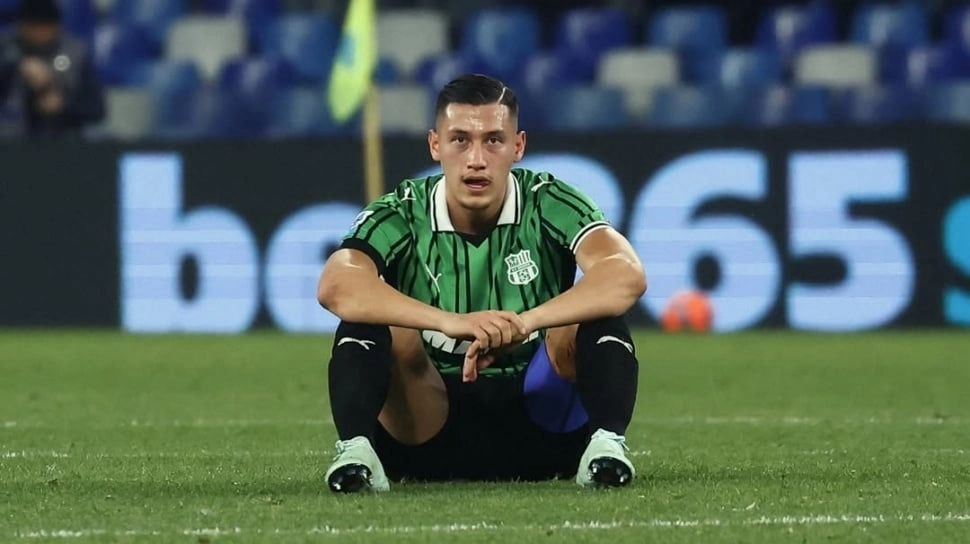Pelatih Sassuolo Buka Suara Soal Kondisi Cedera Jay Idzes Usai Lawan AC Milan