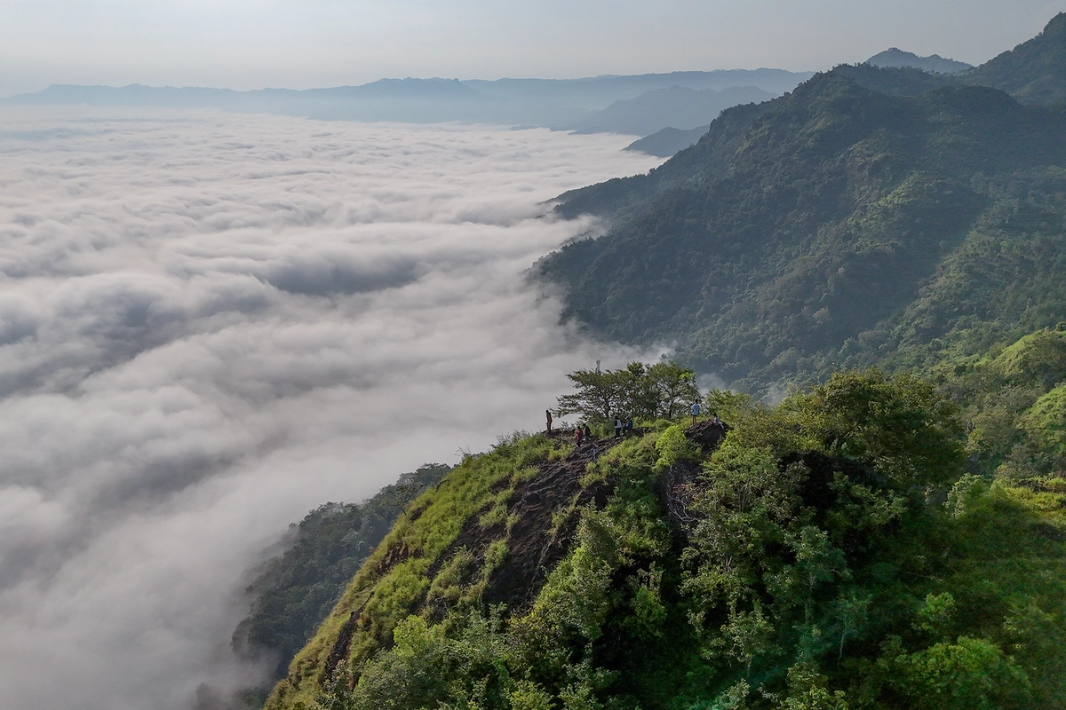 Ke Gunung Kelir Wonogiri, Jangan Nyampah dan Rusak Tanaman Petani