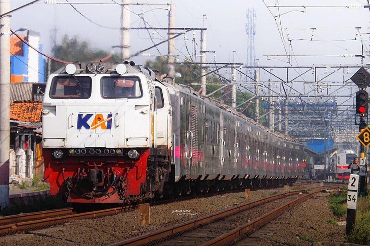 Kenapa KA Argo Bromo Anggrek Ganti Nama Jadi KA Anggrek?