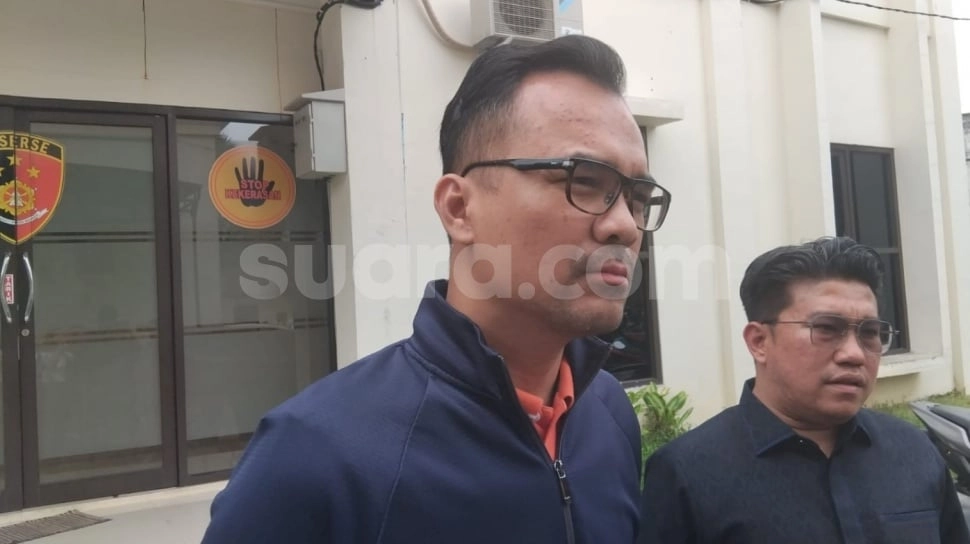 Nekat! Meski Ada Aparat, Pria Tak Dikenal Tetap Hajar Waketum PSI Bro Ron, Ini Kronologinya