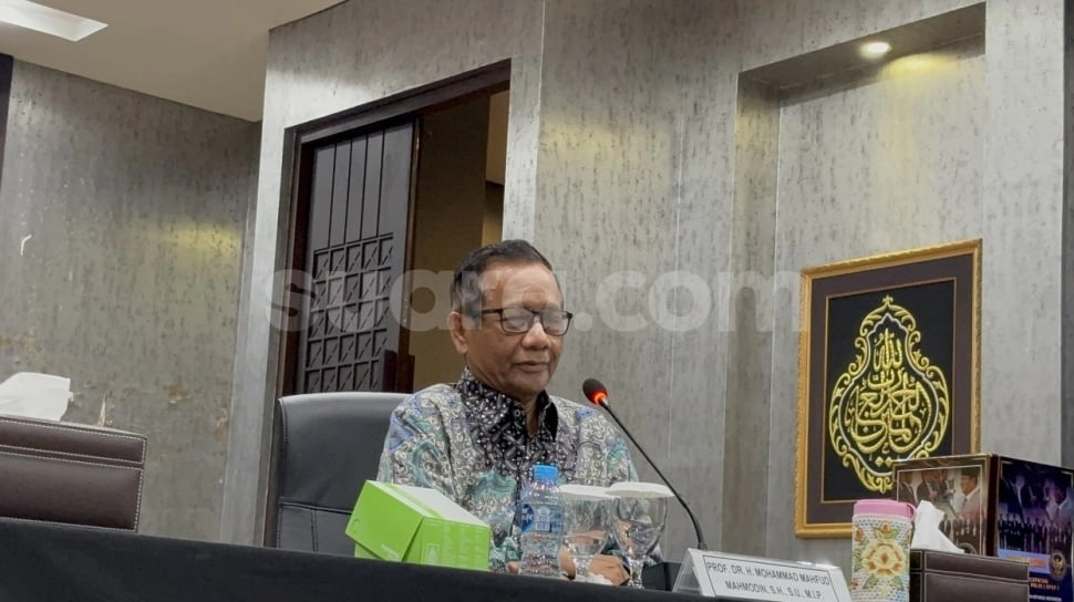 Coret Usul Kementerian Polri, Mahfud MD: Takut Dipolitisasi Orang Partai