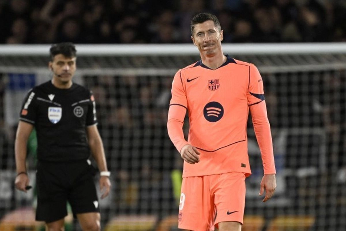Canda Szczesny ke Lewandowski: Lebih Baik Pensiun daripada Gabung Juventus