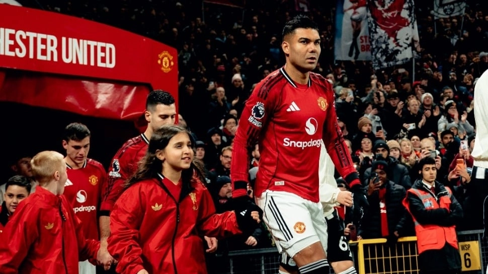 Casemiro Nilai Michael Carrick Layak Jadi Pelatih Permanen Manchester United