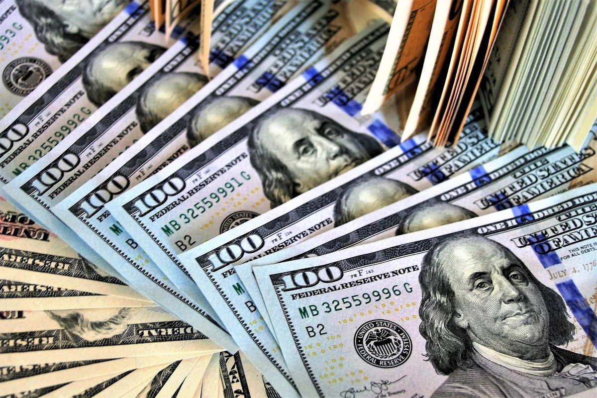 Payroll AS Naik 115.000, Dollar Makin Perkasa?