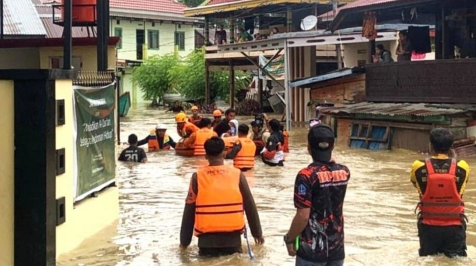 Banjir Bone Telan Dua Korban Jiwa, Bocah 5 Tahun Tenggelam Saat Evakuasi