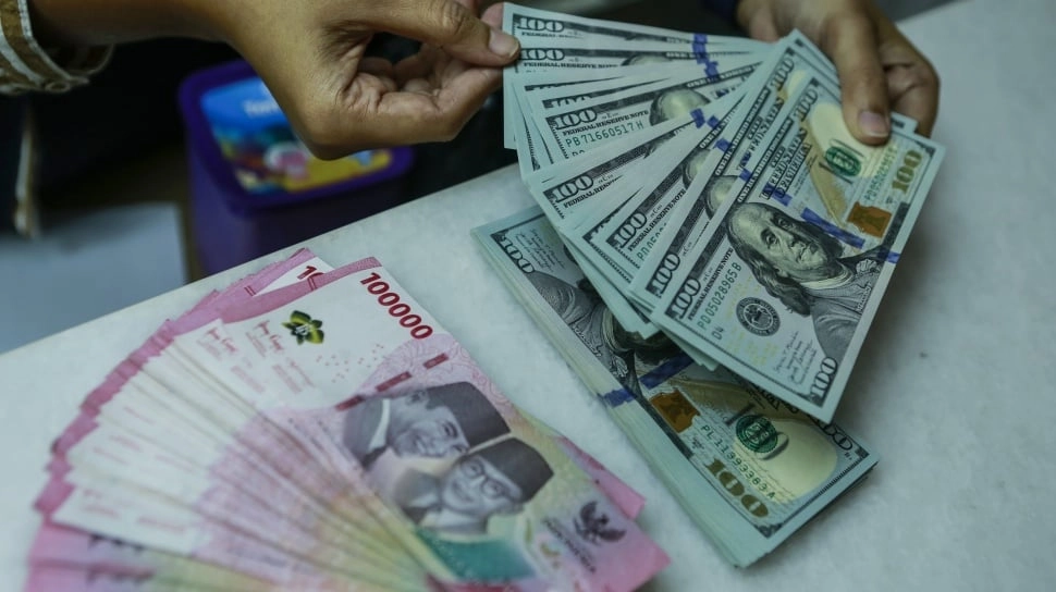 Kurs Rupiah Melemah ke Rp17.366 per Dolar AS, Dipicu Konflik AS-Iran dan Penguatan Dolar