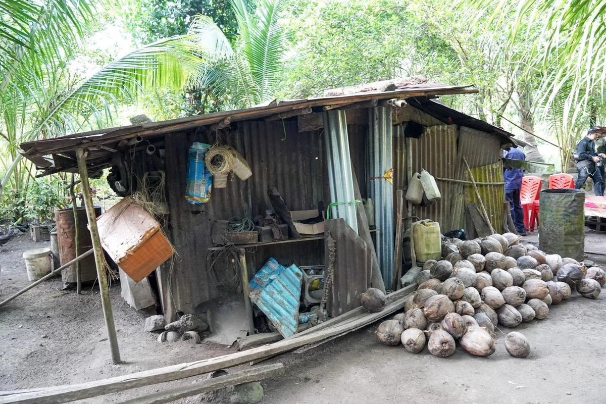 Lantai Rumah Layak Huni Tidak Boleh Hanya Tanah, Ini Standarnya
