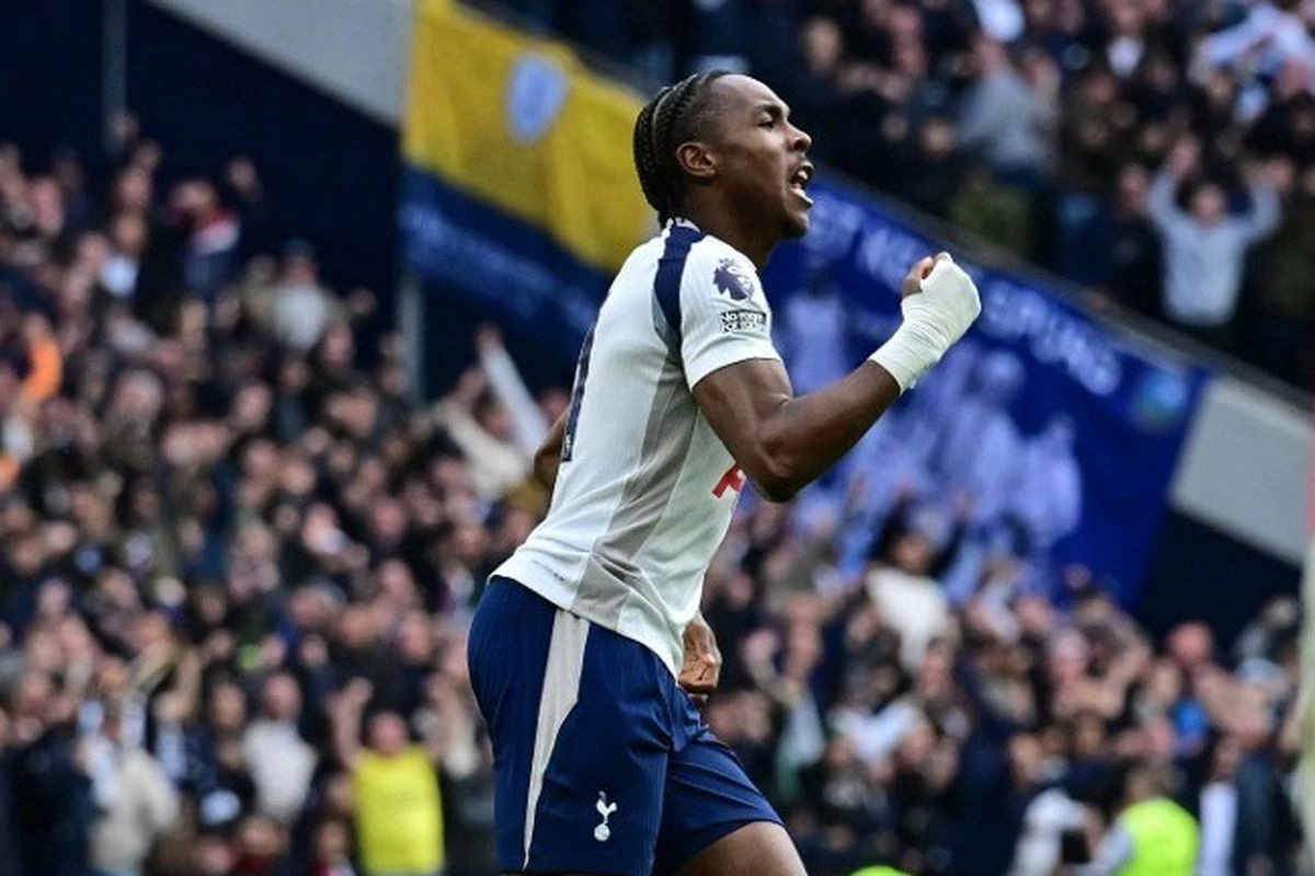 Hasil Tottenham Vs Leeds United 1-1, Alarm Bahaya Spurs Berbunyi