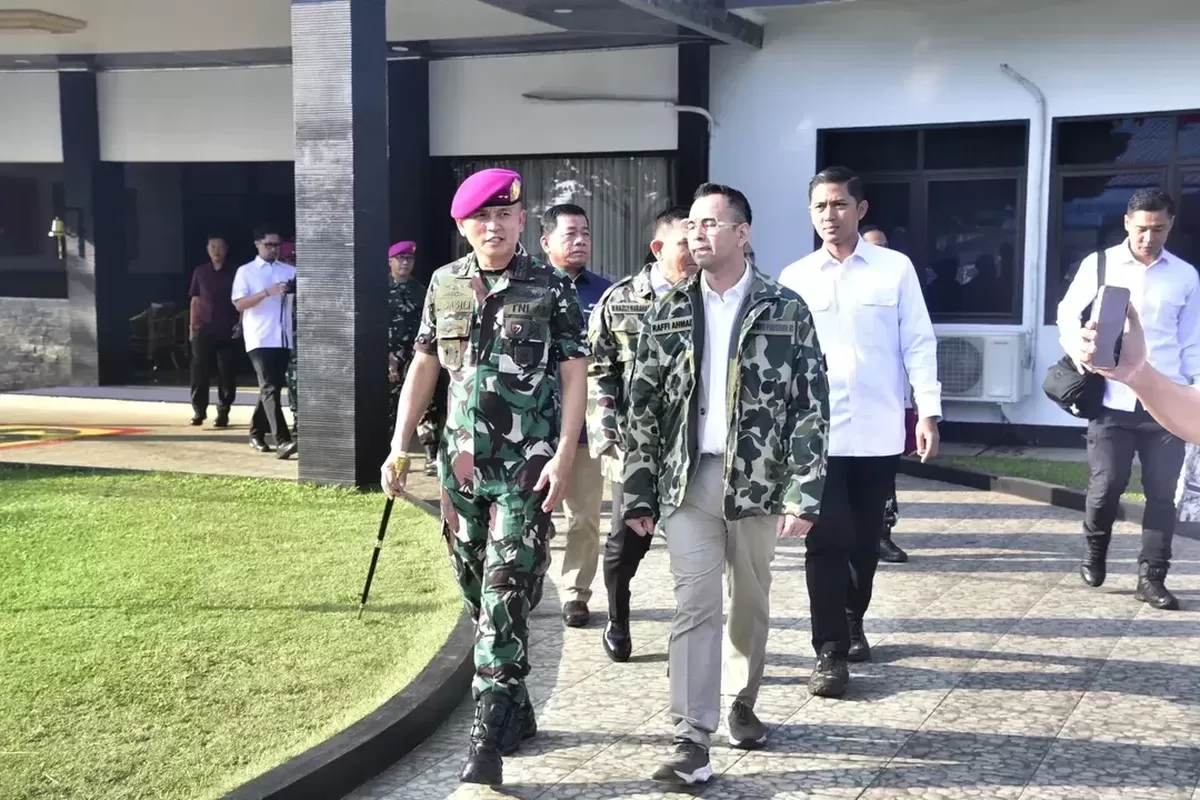 Raffi Ahmad Kunjungi Pasukan Marinir 1 di Cilandak, Ada Apa?