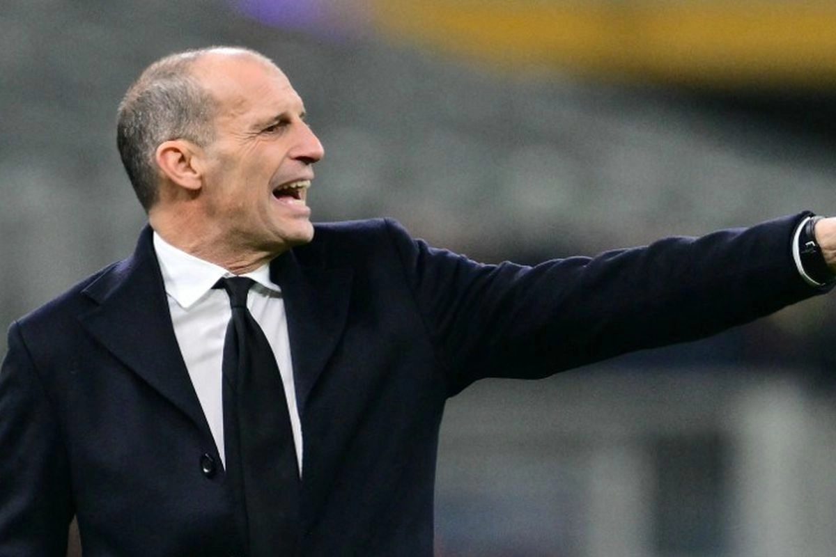 Allegri Dilaporkan Ingin Tinggalkan AC Milan, Ibrahimovic Jadi Biang Kerok?