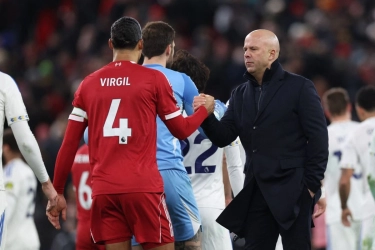 Arne Slot Ungkap Keyakinan Masih Akan Latih Liverpool Musim Depan