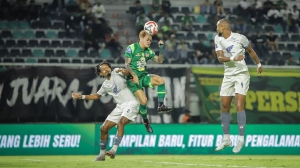 Live Streaming Semen Padang vs Persebaya: Ambisi Bernardo Tavares Hapus Kutukan