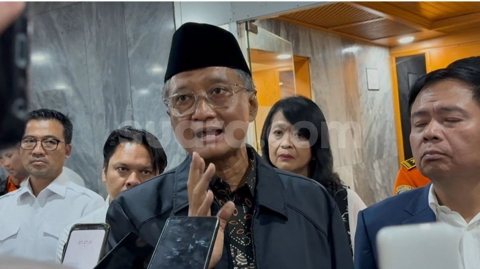 Menteri PU Panggil Pulang ASN Tugas Belajar di London Diduga Hina Program MBG